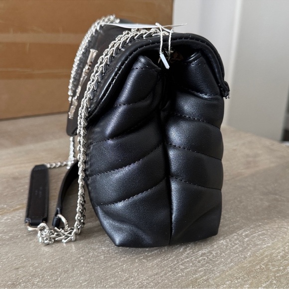 BAG - Picture 2 of 10